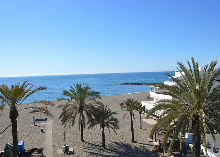 3 Bedroom Frontline Beach, Centre Marbellac