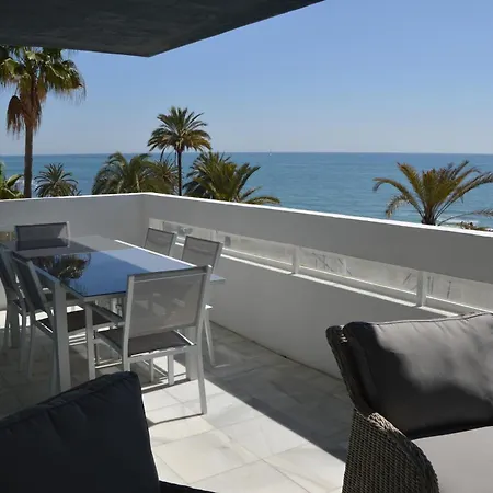 Διαμέρισμα 3 Bedroom Frontline Beach, Centre Μαρμπέλλα
